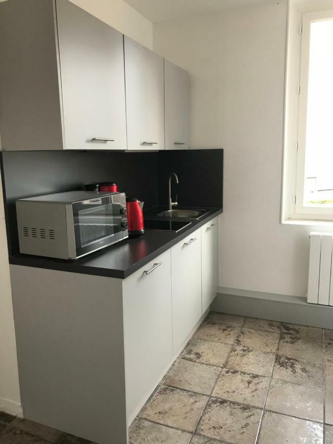 Studio Champagne Au Centre Ville Apartment Анси Екстериор снимка
